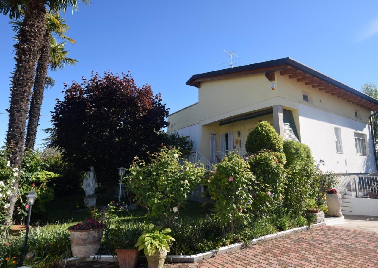 Villa Le Fate Dimora Di Charme Con Piscina Lazise Eksteriør bilde